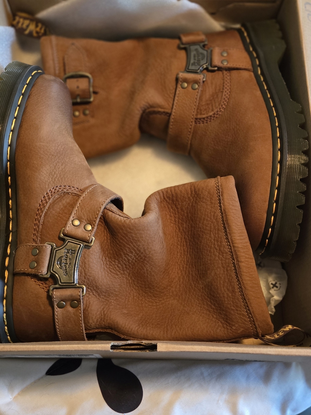 Dr. Martens Anistone Hi Boots - Brown - Picture 2 of 9